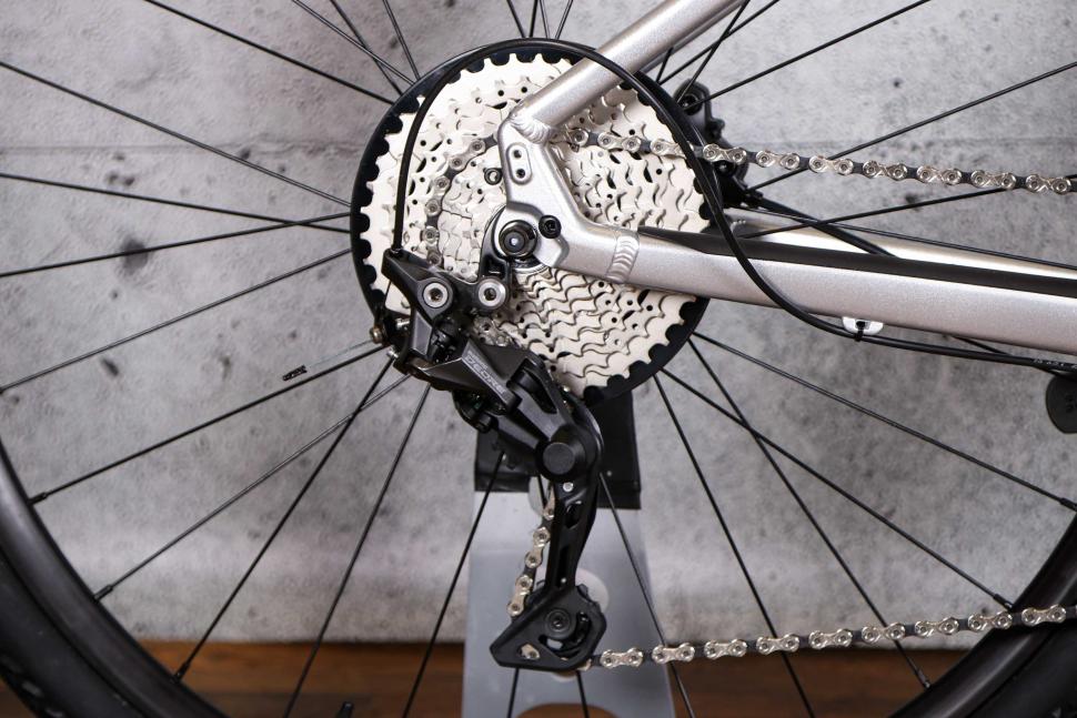 2022 Specialized Sirrus X 3.0 - rear mech.jpg