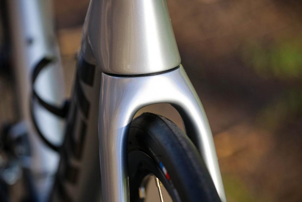 Review Trek monda SL 5 Disc road.cc