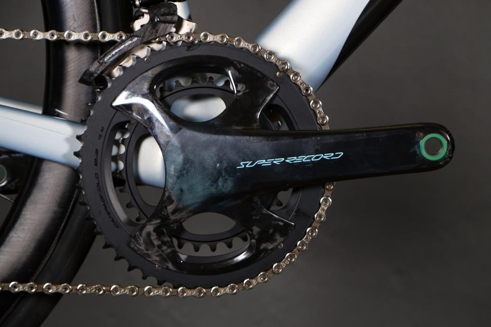 2023 Campagnolo Super Record Wireless - on bike - crank and chain ring.jpg