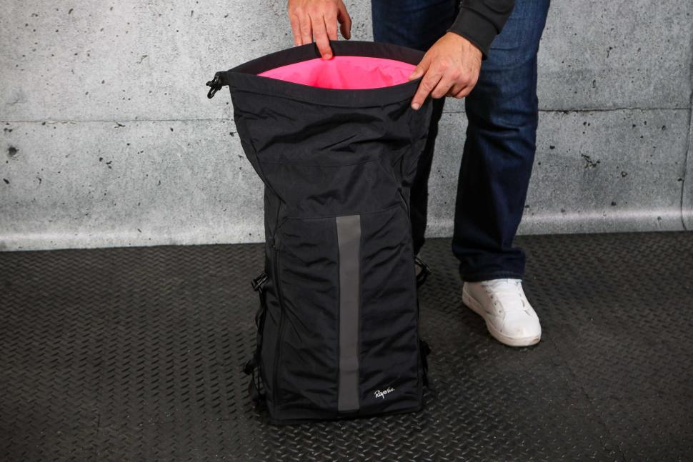 Review: Rapha Backpack 20L | road.cc