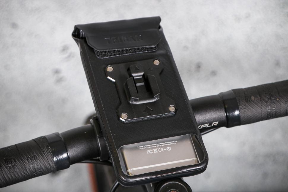 Mobile holder for online cycle decathlon