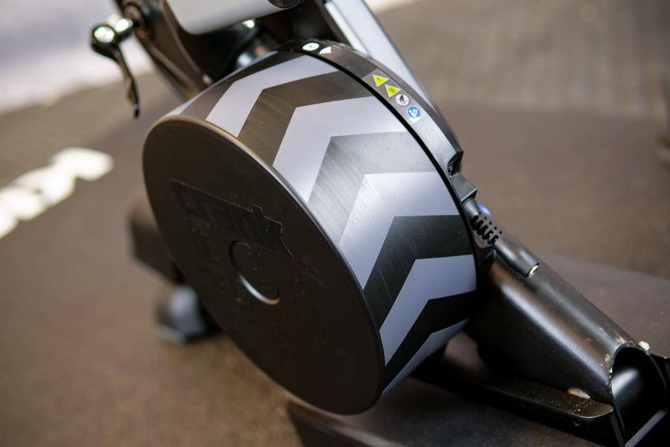 Review: Wahoo Kickr Move Smart Trainer