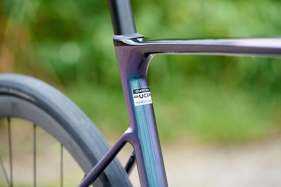 Giant launches lighter smoother and more efficient Defy