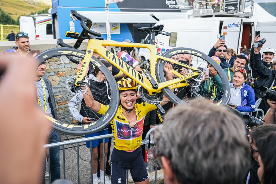 ‘One of the most exciting days the sport has ever seen’: Was the epic Tour de France Femmes finale between Kasia Niewiadoma and Demi Vollering the greatest cycling race ever?; fans furious at ‘criminal’ lack of TV coverage + more in the live blog