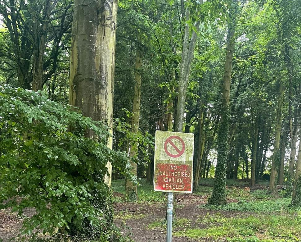 Death-trap' copper wires found strung from trees at neck height across  trail bike track - ABC News