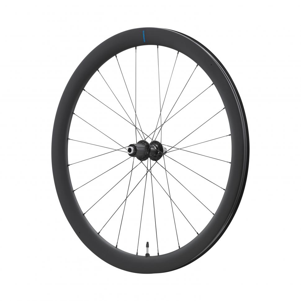 Shimano 105 R7100 C46 wheel