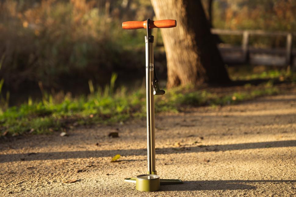 2022 Silca Terra floor pump