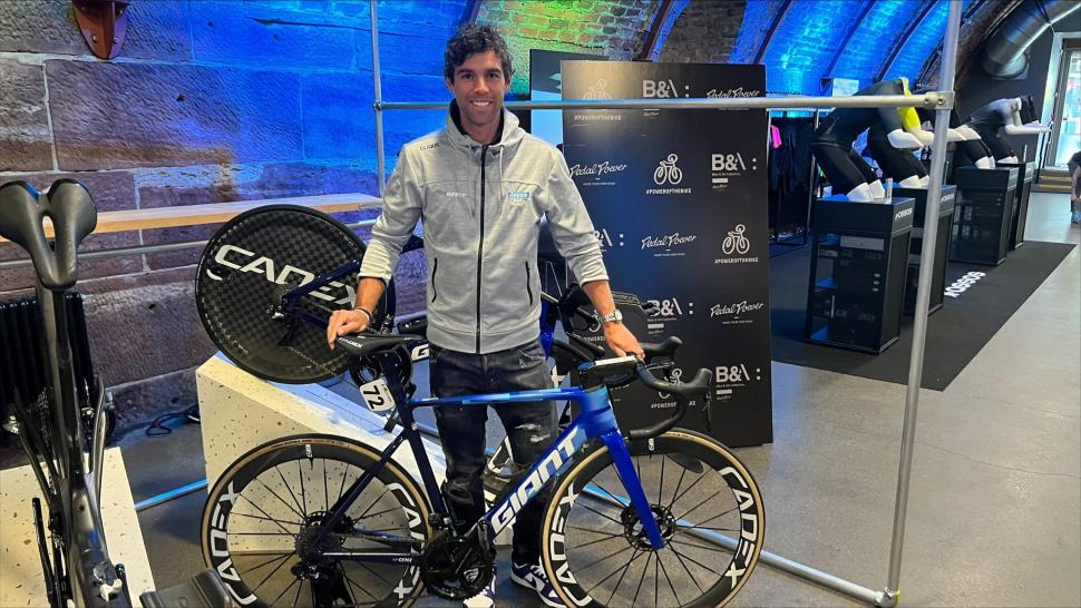 2023 Michael mathews with Giant Propel post worlds road race glasgow