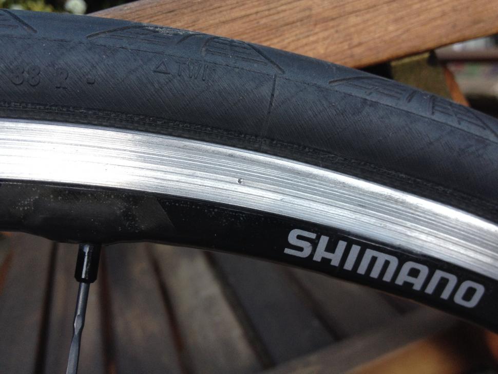 shimano rs 81 wheels