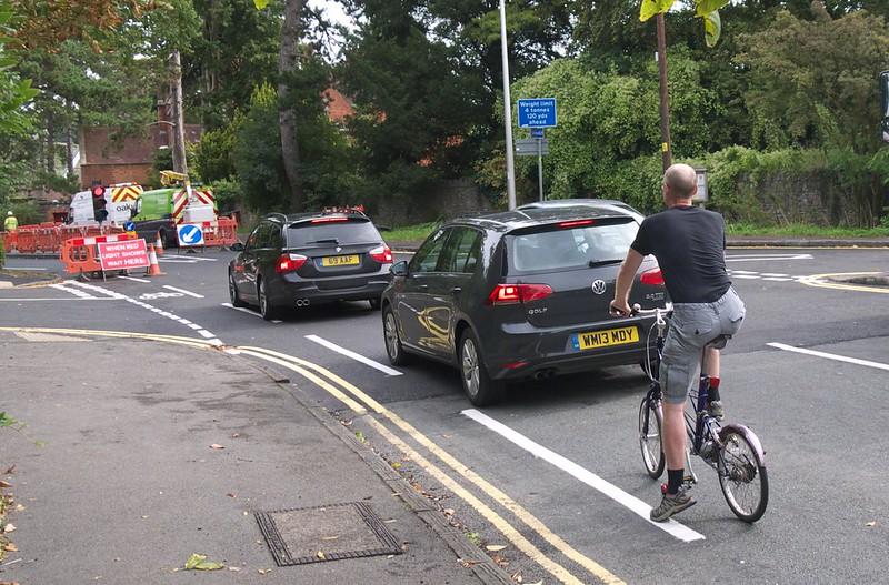 Painted advisory cycle lanes increase risk of cyclist casualties