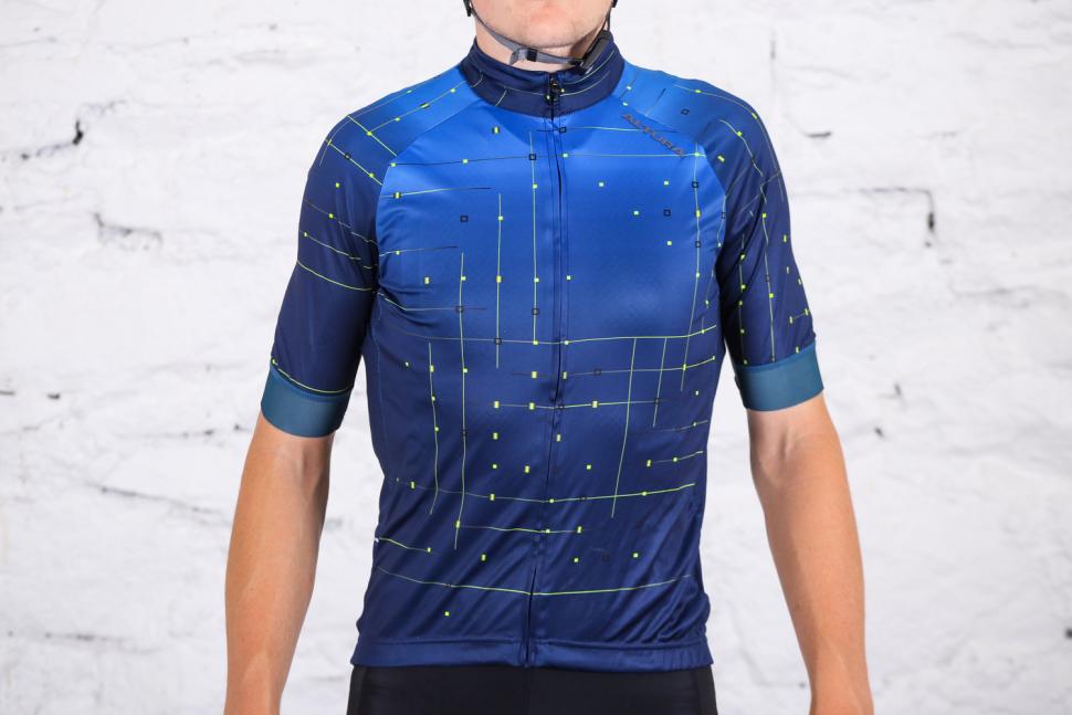 Review: Altura Icon Warp Short Sleeve Jersey | road.cc