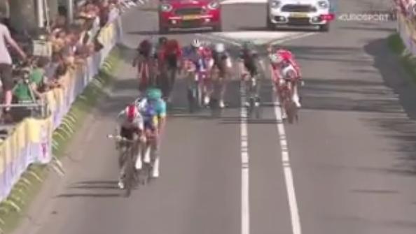 Video: Incredible finish to Amstel Gold Race - one of the best ends to ...