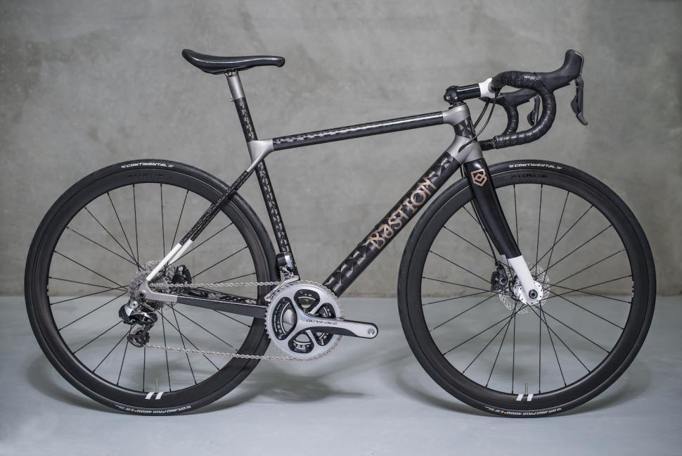 carbon titanium bike