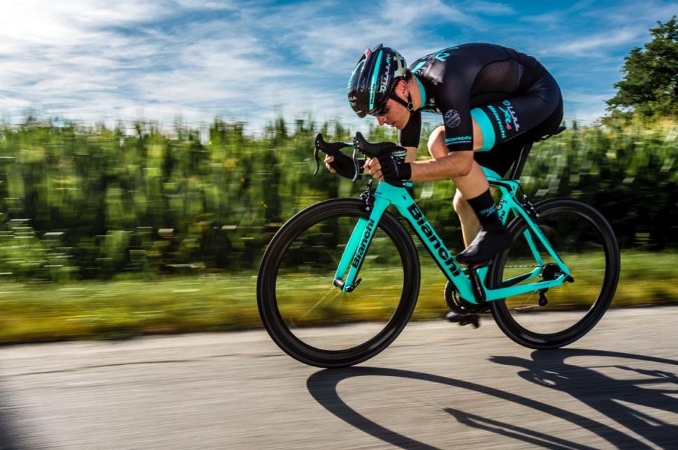 Bianchi officially unveils Oltre XR4 aero road bike road.cc