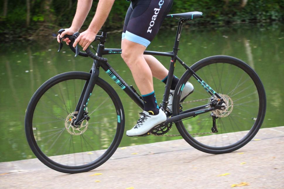 bianchi 2019 via nirone road bike