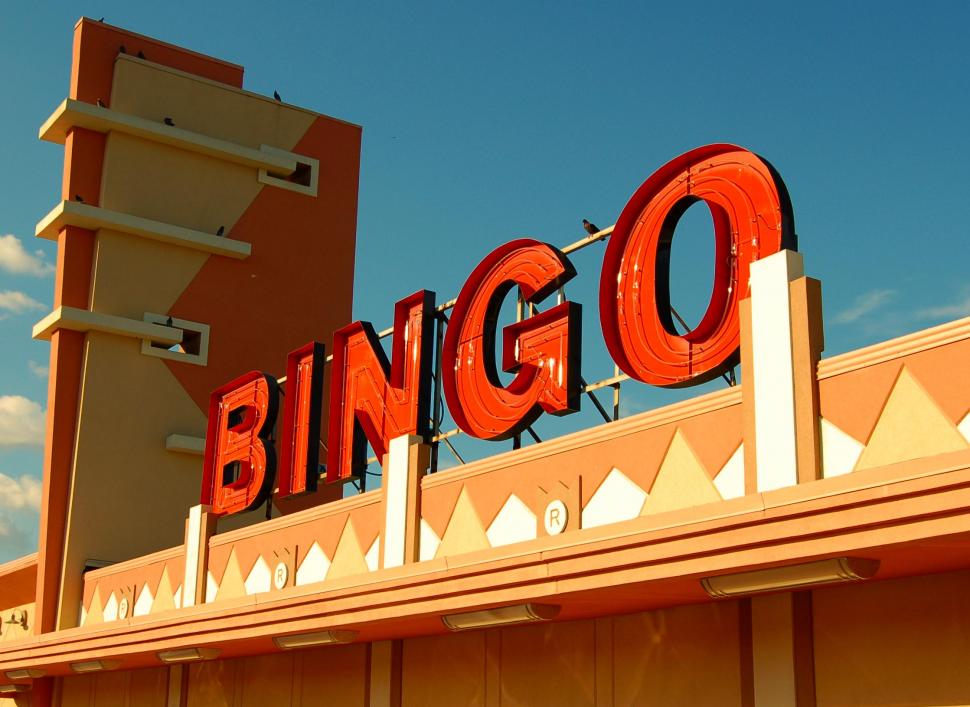 Bingo sign (CC BY-SA 3.0 by Peter Rimar on Flickr)