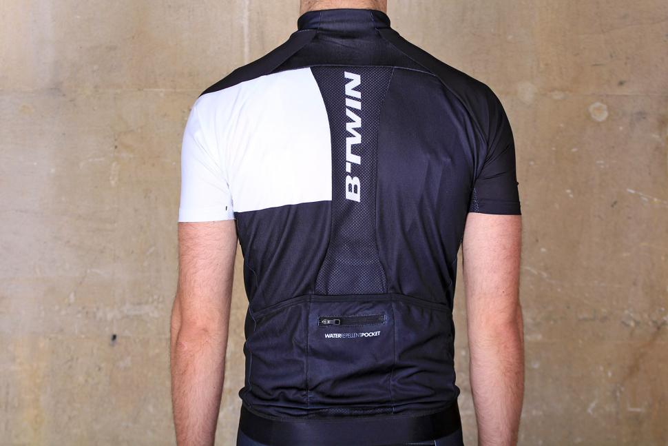 Review: BTwin 700 Cycling Jersey | road.cc