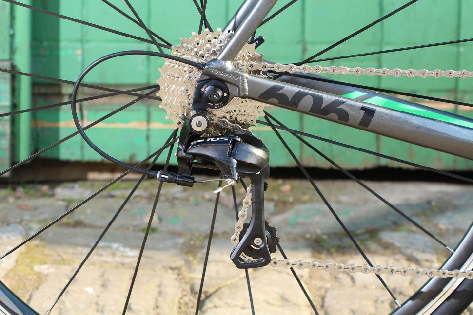 Review: BTwin Ultra 700 AF | road.cc
