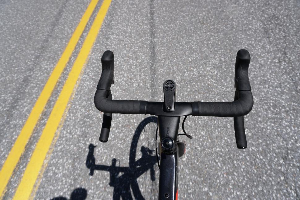 cannondale carbon handlebar