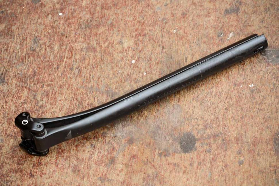 split carbon seatpost