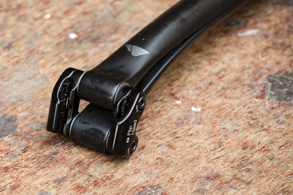 Review: Canyon S15 VCLS 2.0 CF Seatpost | road.cc