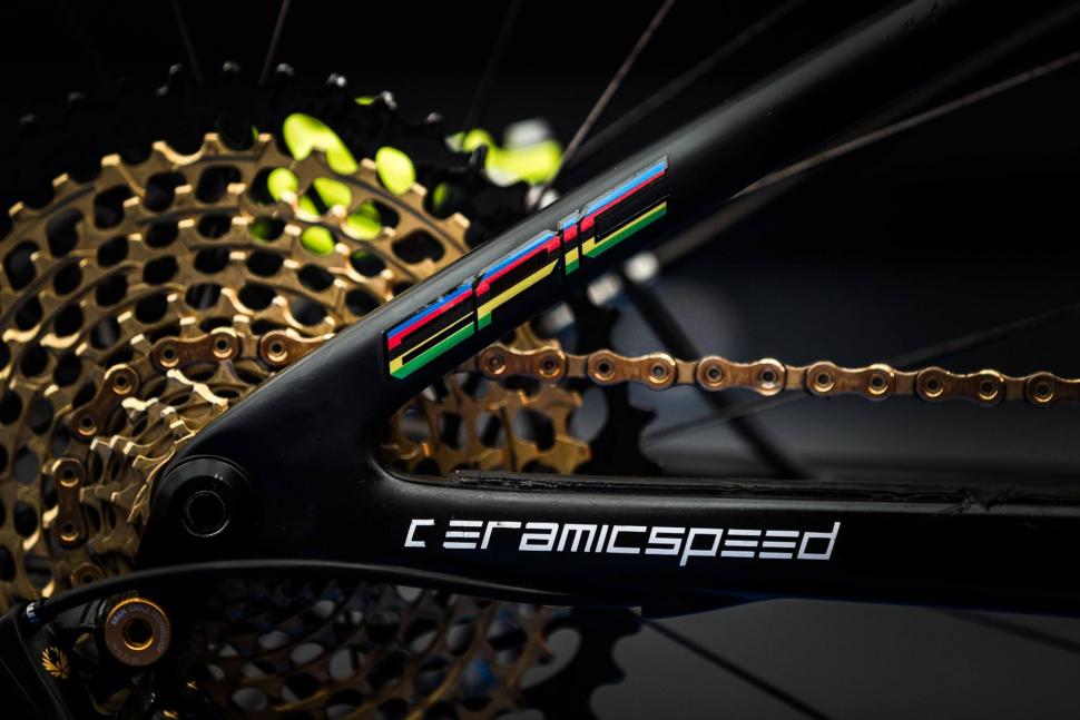 CeramicSpeed's Drip Chain Coating “generates less than any other lube” | road.cc