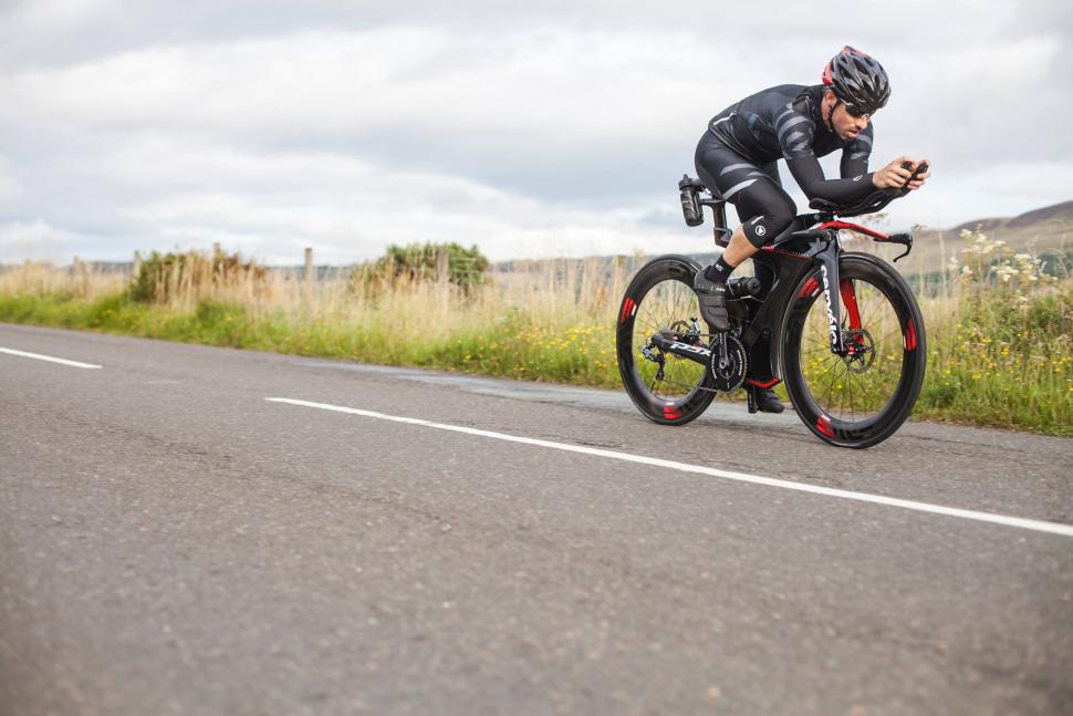 Cervelo launches mind bending new P5X triathlon bike with disc brakes road.cc