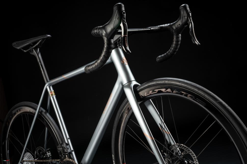 Colnago unveils new steel road bike masterpiece that costs 14 500 and uses only Italian made components road.cc