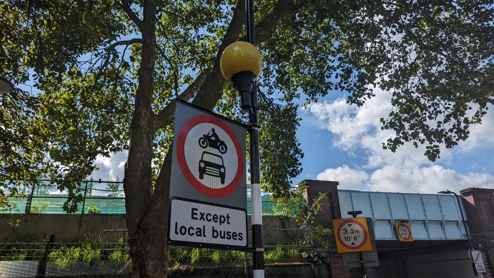 Signs for cyclists – from ‘No cycling’ to ‘Except cycles’ here’s ...