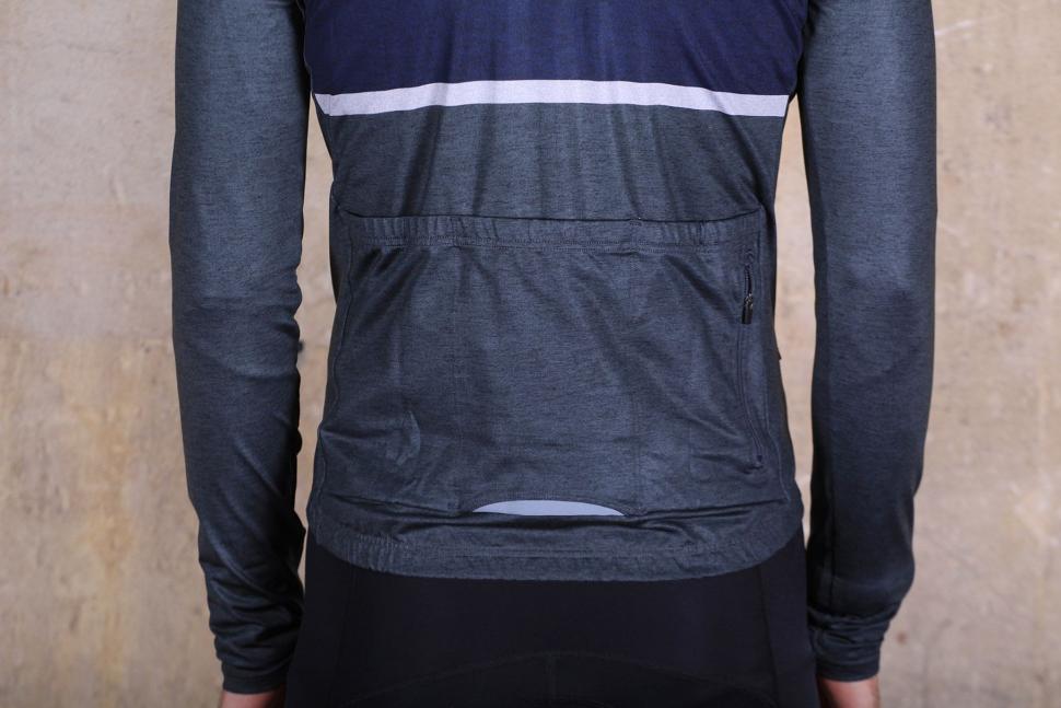 Review: dhb Classic Long Sleeve Thermal Jersey Marl | road.cc