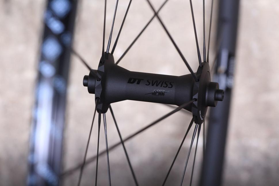 Review: DT Swiss PR 1400 Dicut OXiC performance road wheel | road.cc