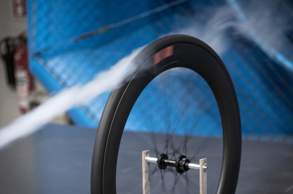 DTSwiss AERO 111 Tire wind tunnel