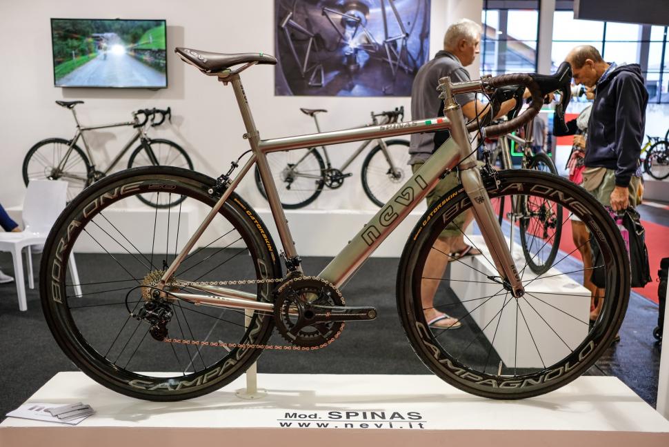 lightweight titanium bike