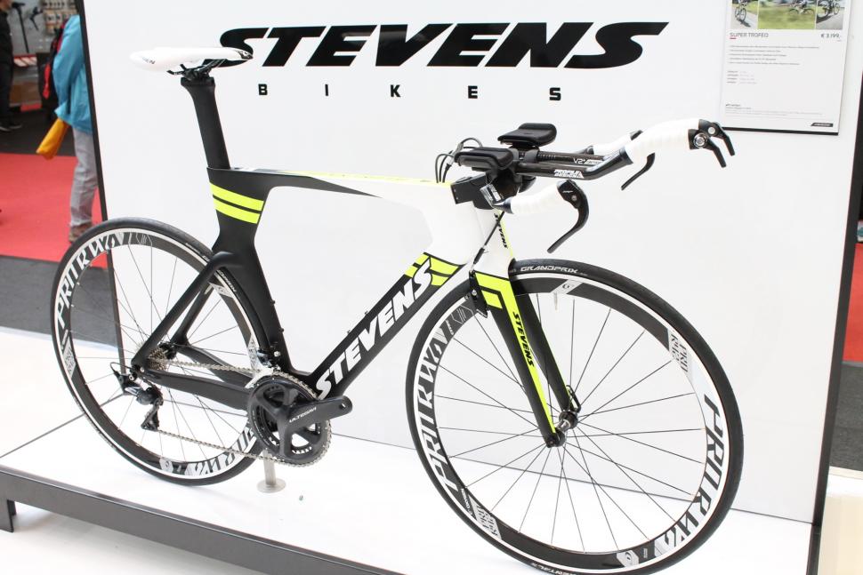 stevens triathlon bike