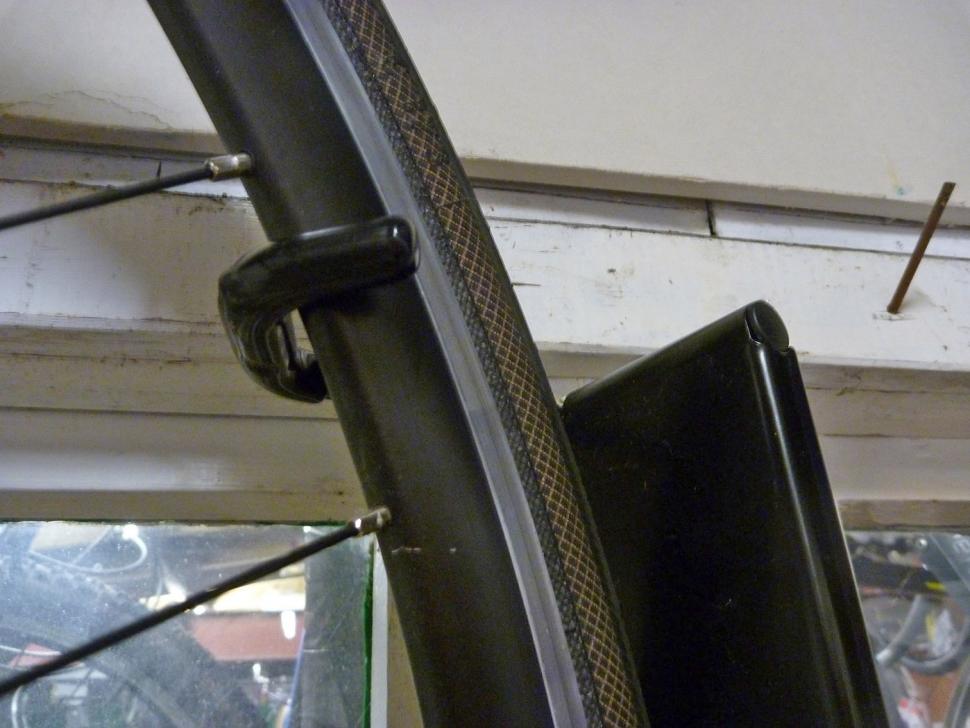 velo hinge bike wall rack