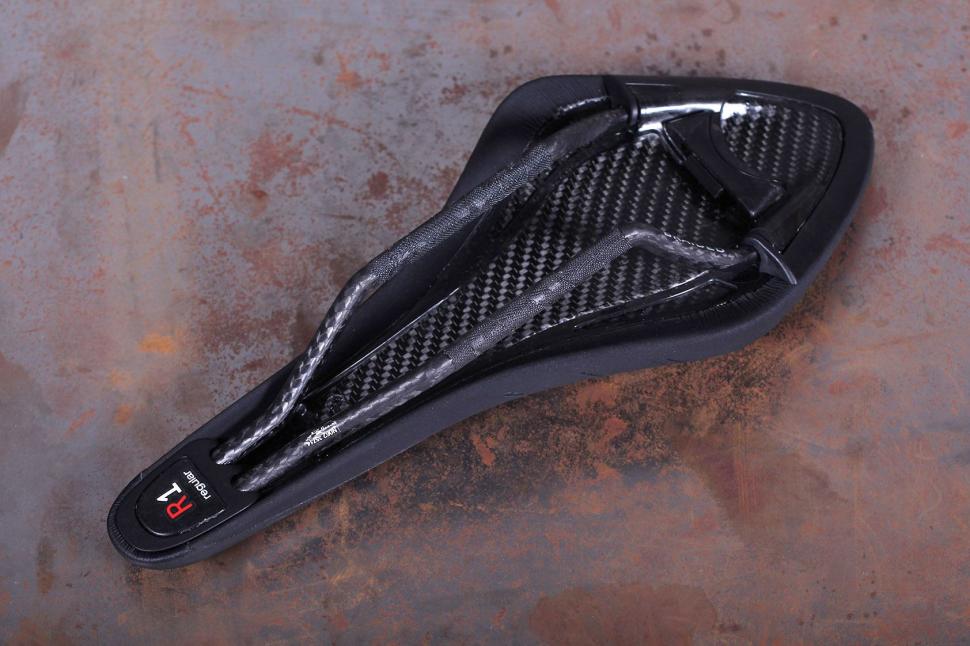 Review: Fizik Arione R1 saddle | road.cc