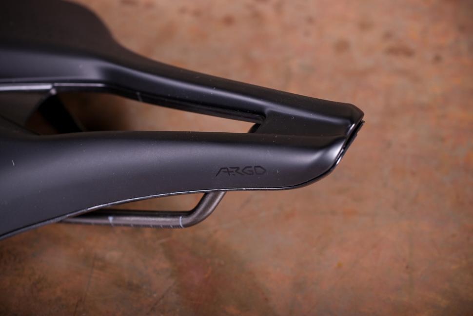 Review: Fizik Tempo Argo R3 saddle 
