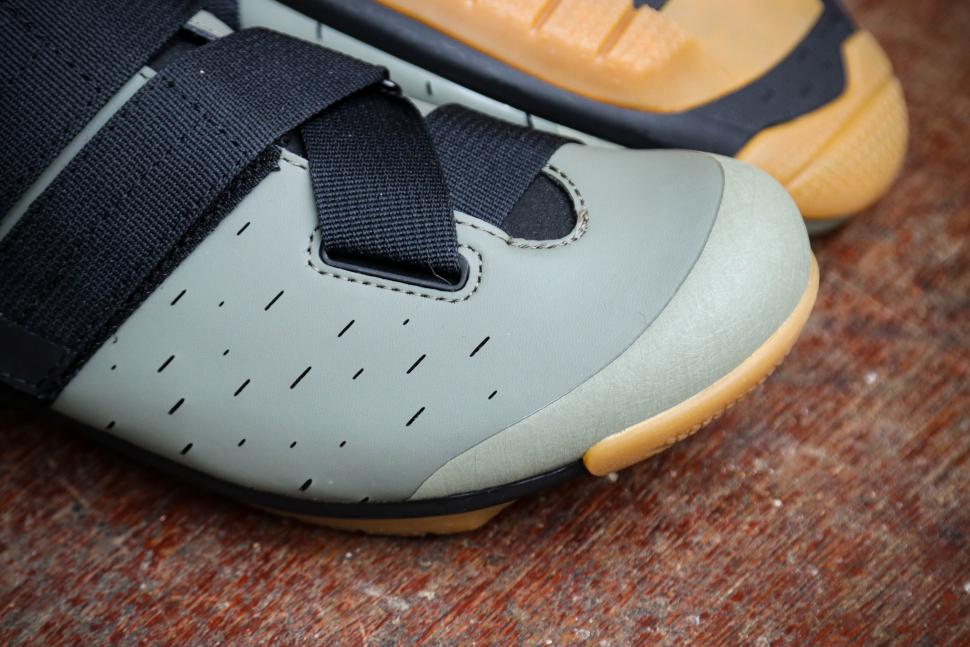 Review: Fizik Terra Powerstrap X4 shoes | road.cc