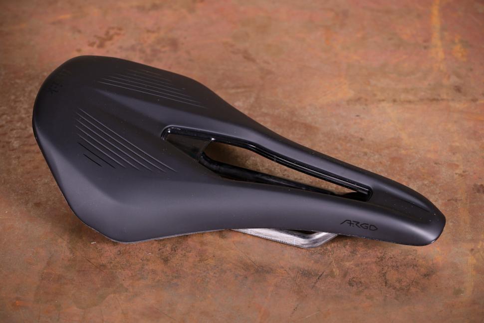 Review: Fizik Vento Argo R1 saddle 