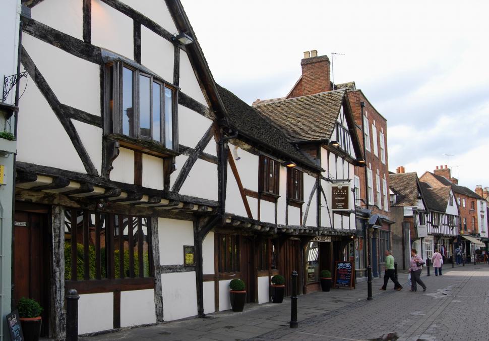 Extension of cycling ban in Worcester city centre 'an embarrassment ...