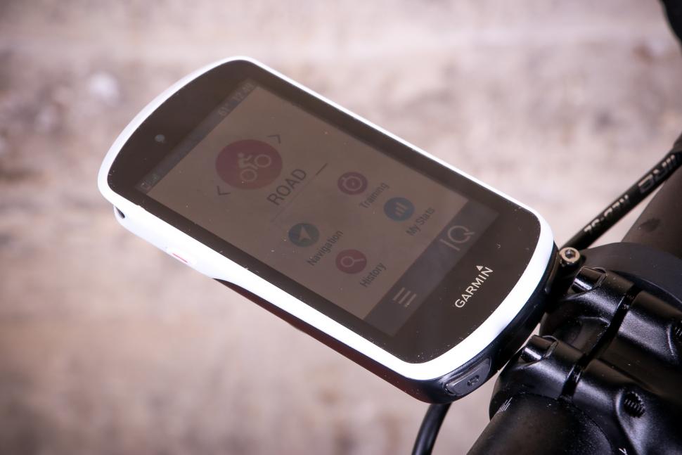 Review: Garmin Edge 1030 cycling computer