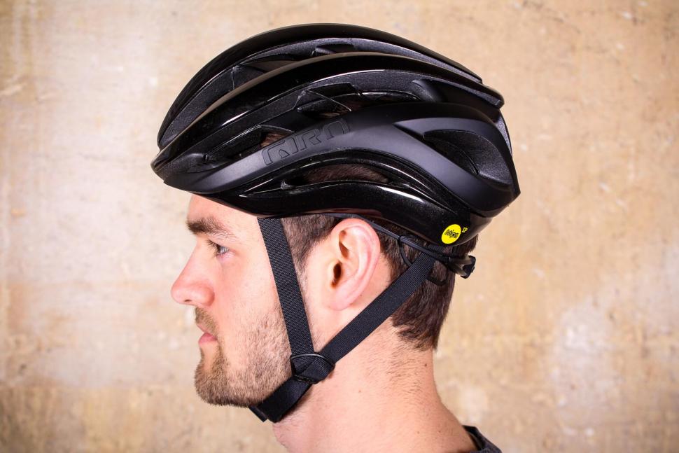 Review Giro Aether MIPS helmet road.cc