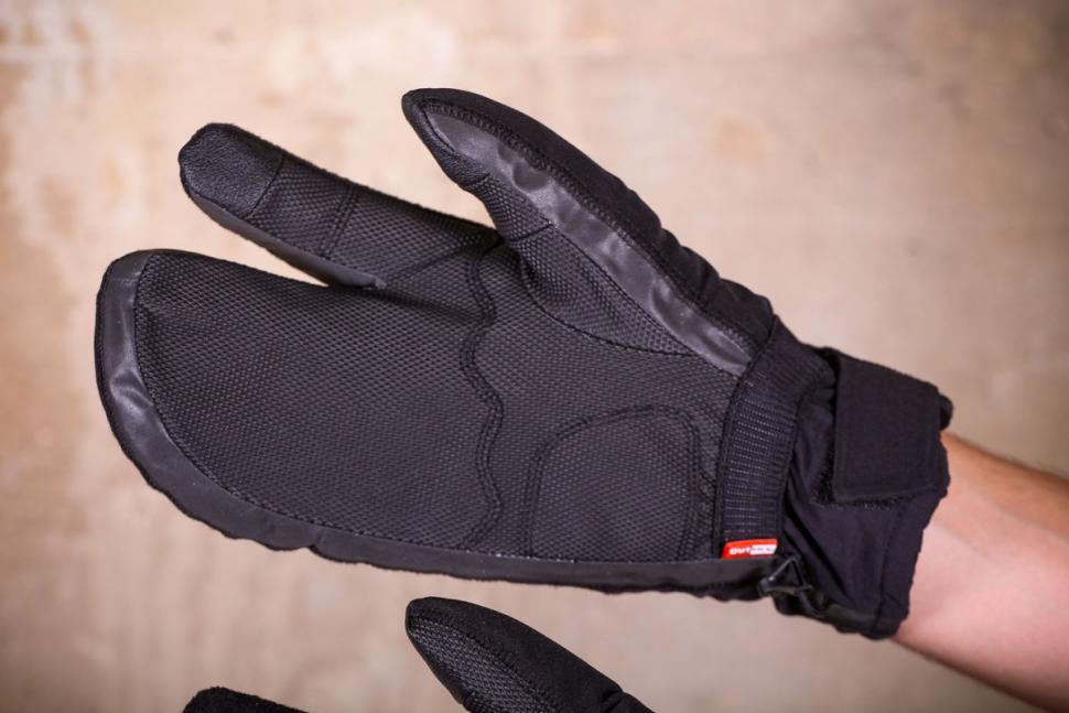 giro proof freezing weather cycling gloves
