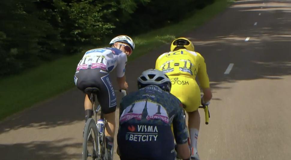 Remco Evenepoel eyeballs Jonas Vingegaard during failed breakaway at Tour de France 2024 (ITV/Eurosport)