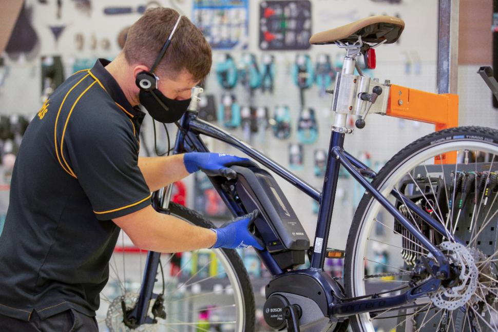 handlebar tape halfords