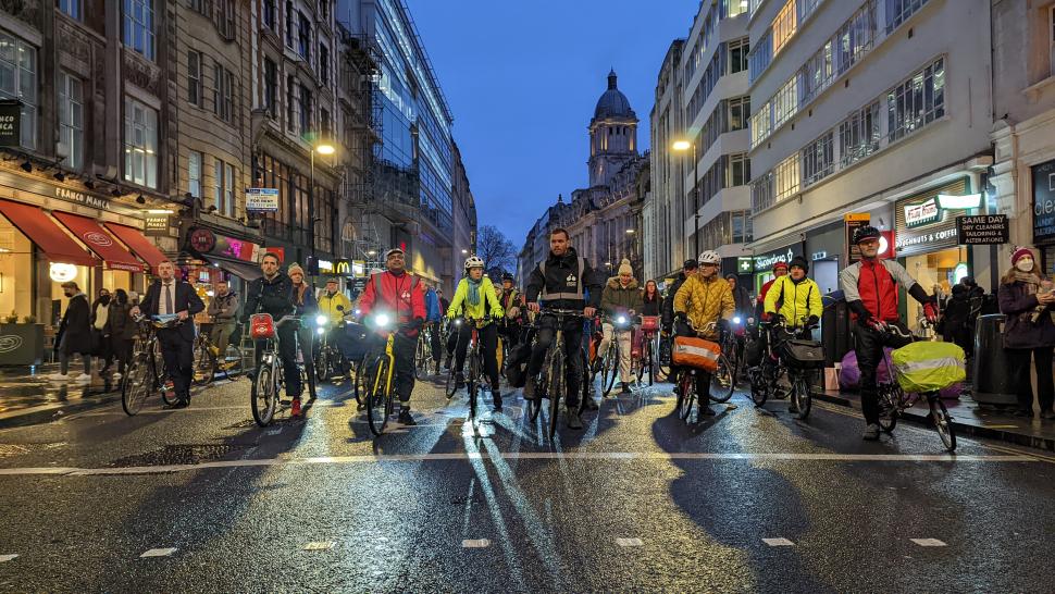 Holborn Gyratory (copyright Simon MacMichael)