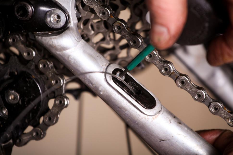 how to change shifter cable shimano