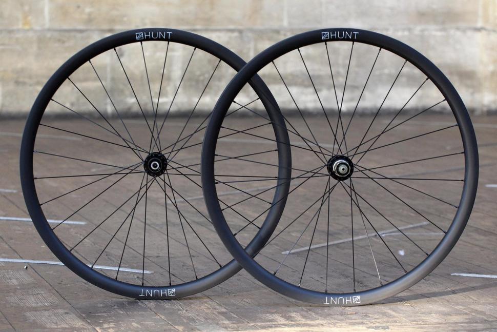 Hunt 30Carbon Gravel Disc Wheelset 