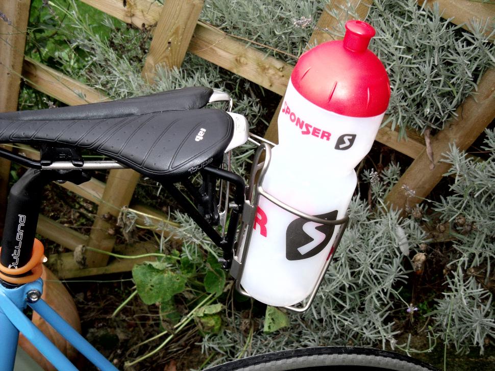 salsa bottle cage