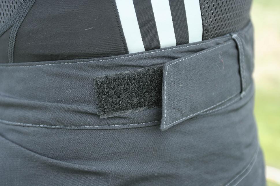 altura baggy cycling shorts